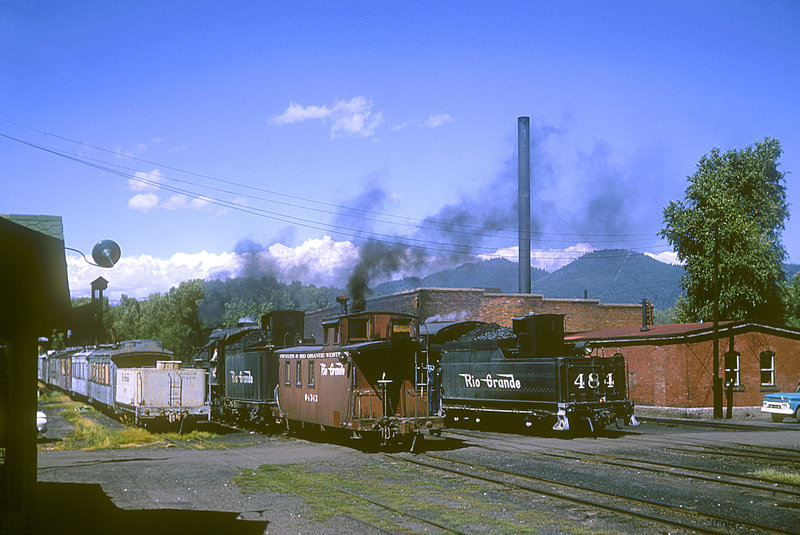 D&RGW caboose 04343 at Chama, New Mexico