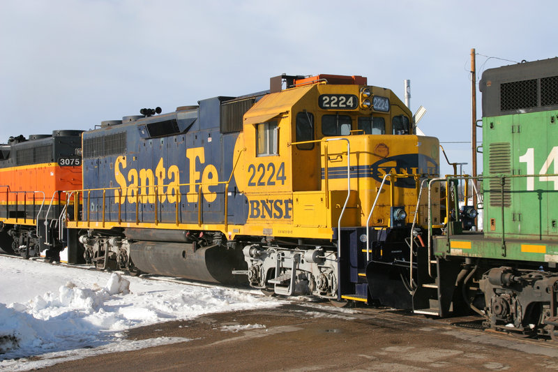 bnsf_2224_rockyford_co_6_jan_2007_000.jpg