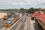 UP 1989 Southbound in Daylight - 6-Aug-2006