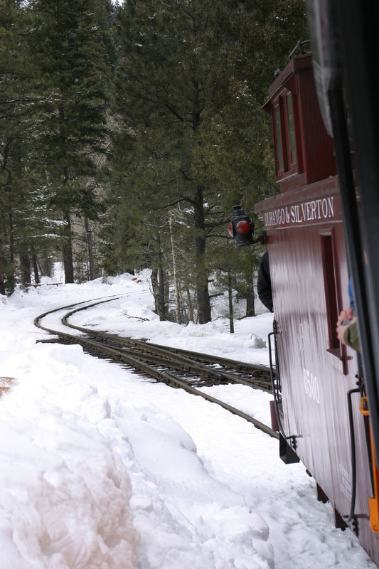 dsng_wye_cascade_co_26_feb_2005_000_2048x3072.jpg