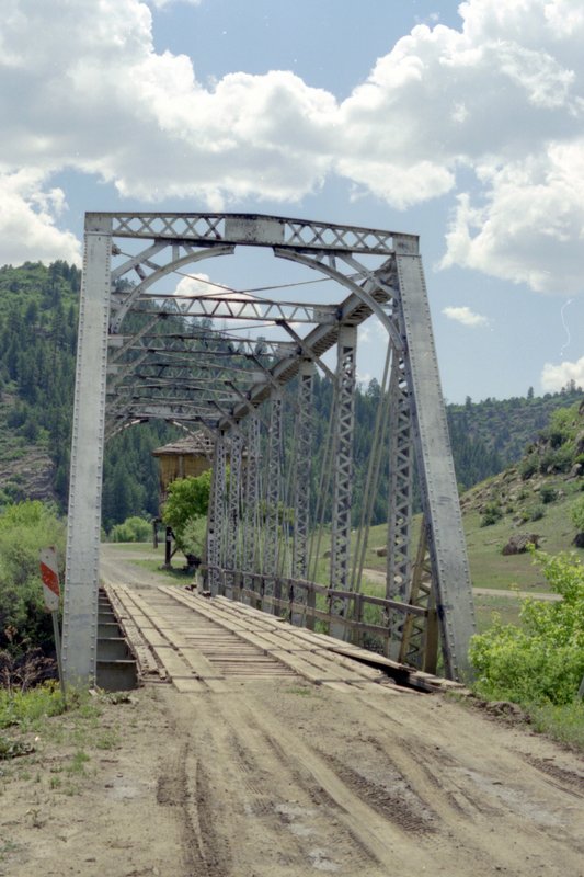 drgw_bridge_navajo_nm_1980s_000.jpg