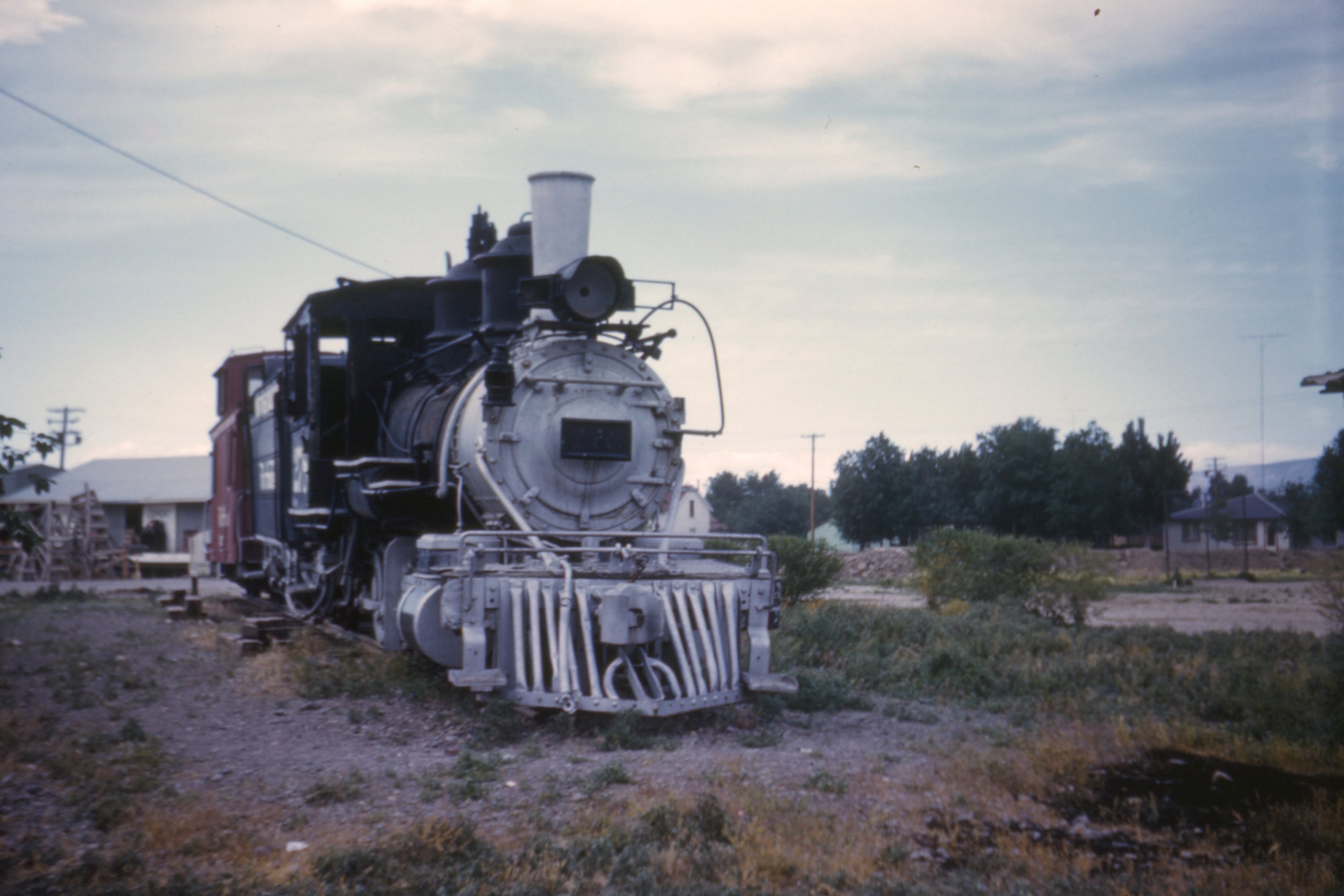 drgw_278_montrose_co_jun_1961_000.jpg