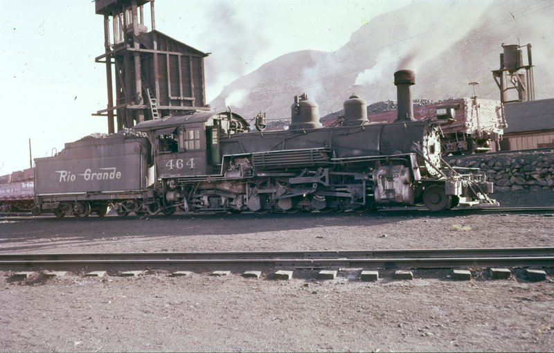 drgw_464_durango_co_1_oct_1956_000.jpg