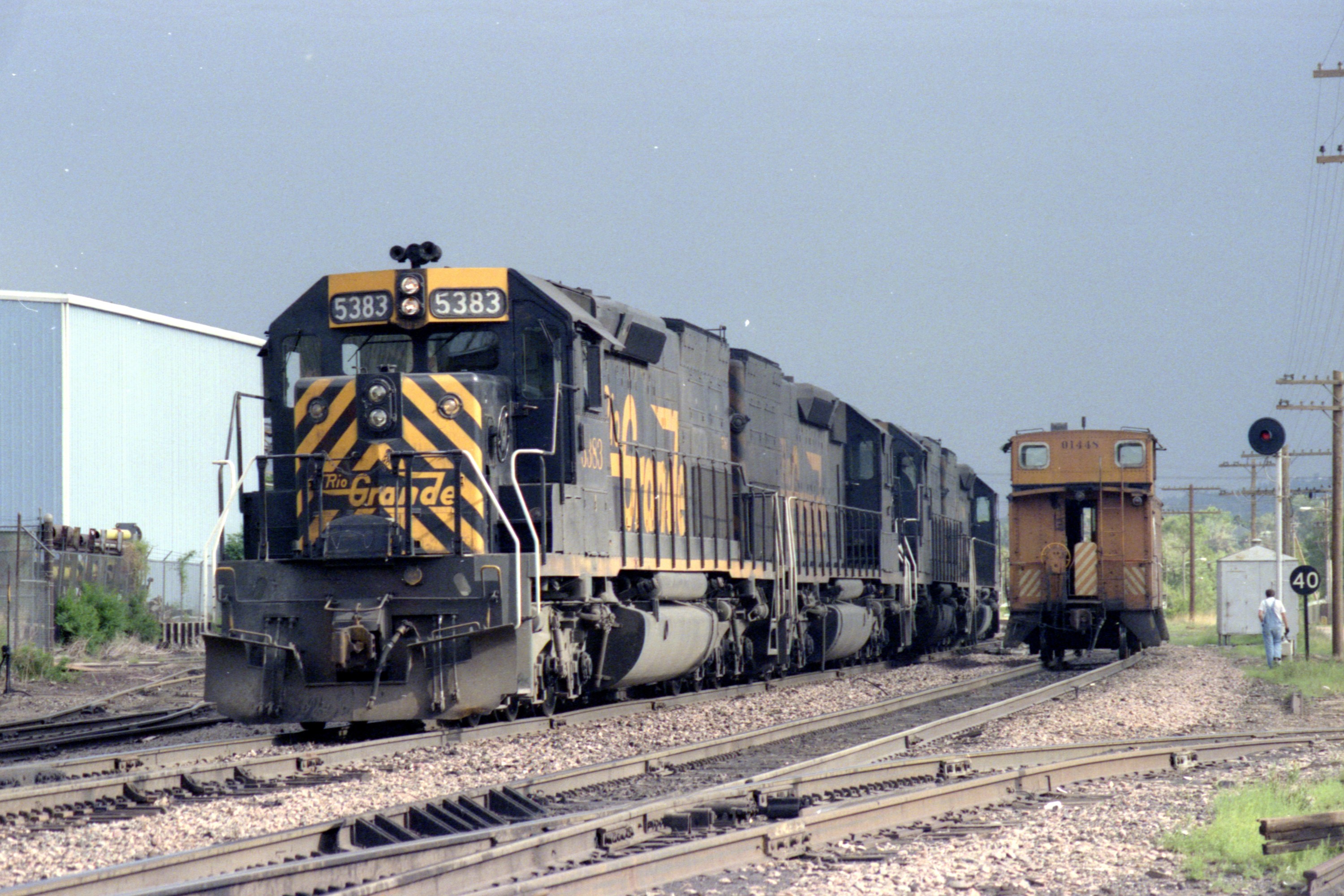 drgw_5383_coloradosprings_co_1980s_000.jpg