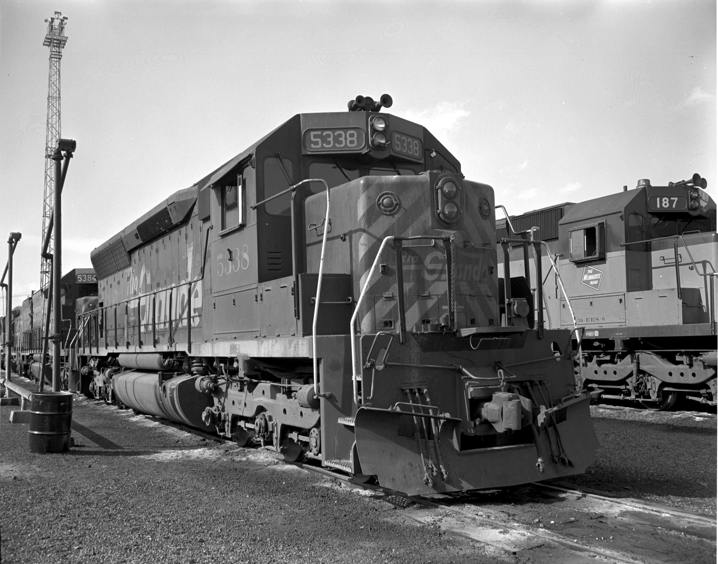 drgw_5338_pueblo_co_unknown_000.jpg