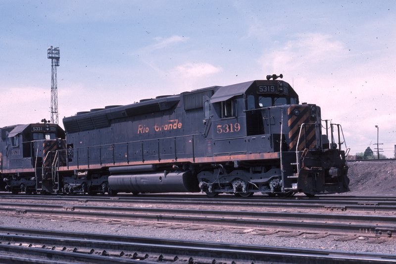 drgw_5319_grandjunction_co_19_apr_1989_000.jpg