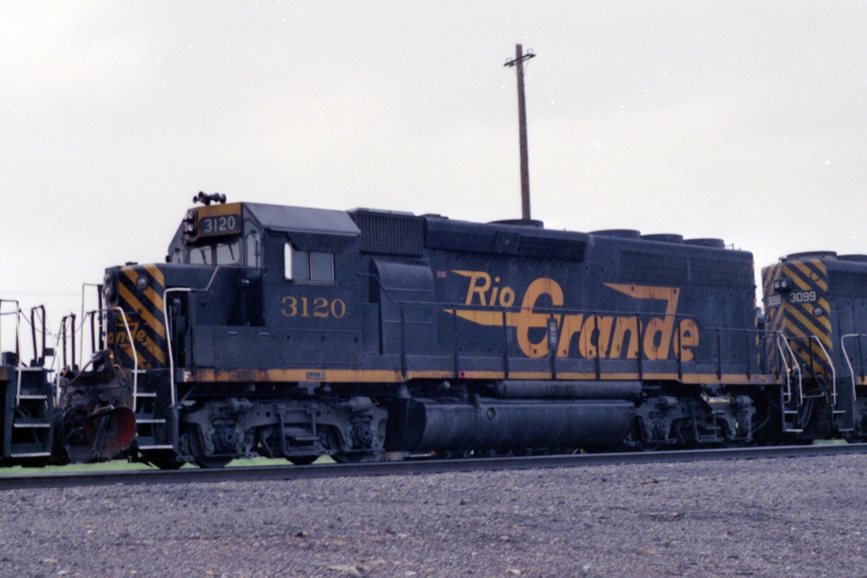drgw_3120_pueblo_co_1980s_000.jpg