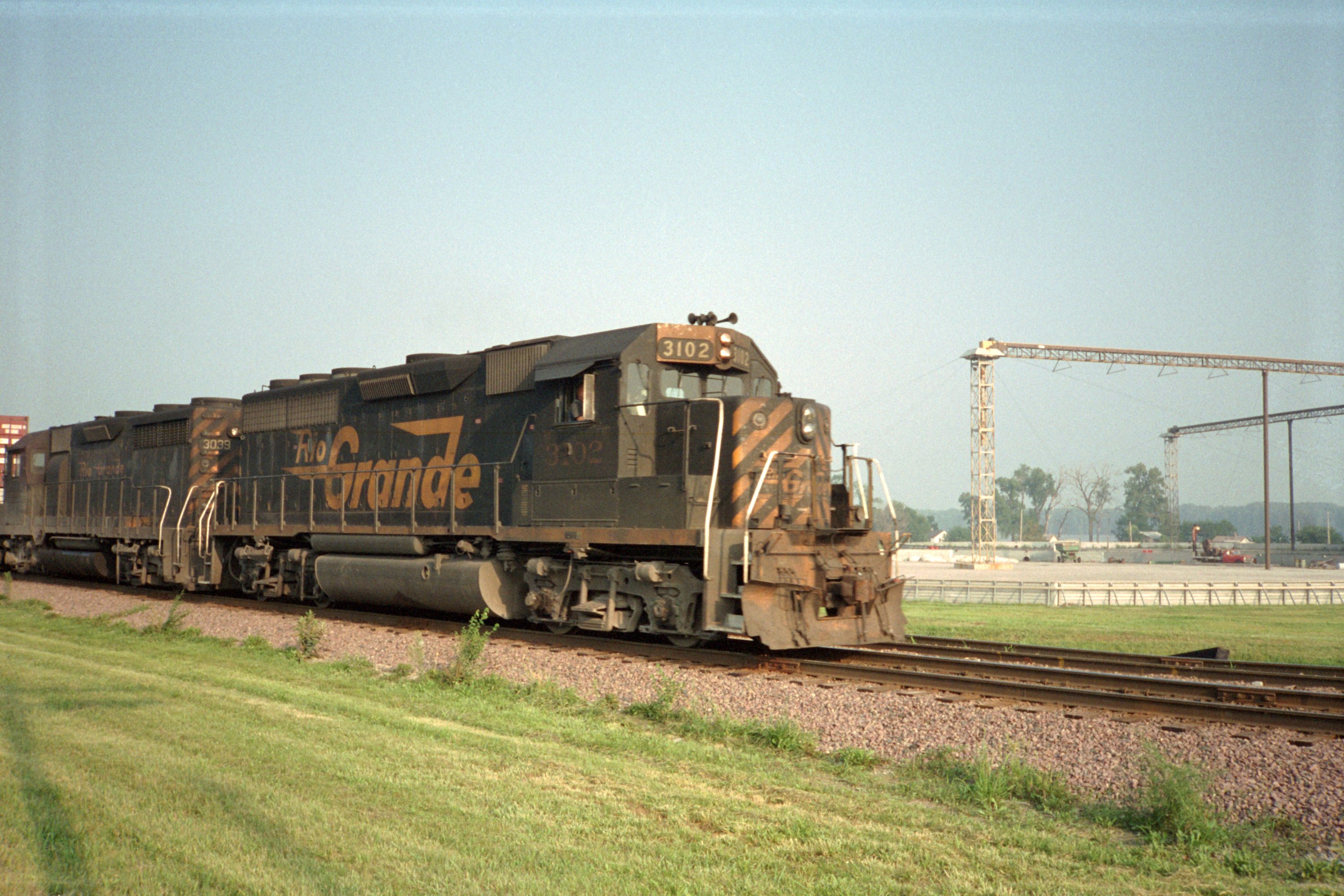 drgw_3102_buffalo_ia_1989_000_3000x2000.jpg