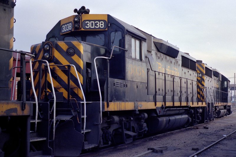 drgw_3038_denver_co_unknown_000.jpg