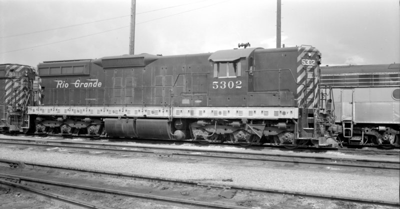 drgw_5302_saltlakecity_ut_13_may_1969_000.jpg