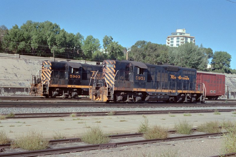 drgw_5951_pueblo_co_unknown_001_3000x2000.jpg