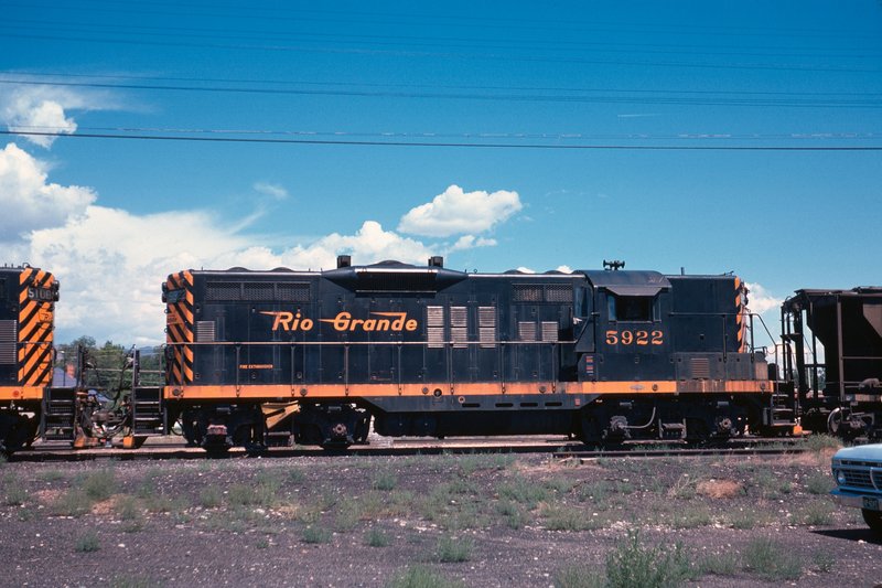 drgw_5922_canoncity_co_26_jul_1974_000_3000x2000.jpg