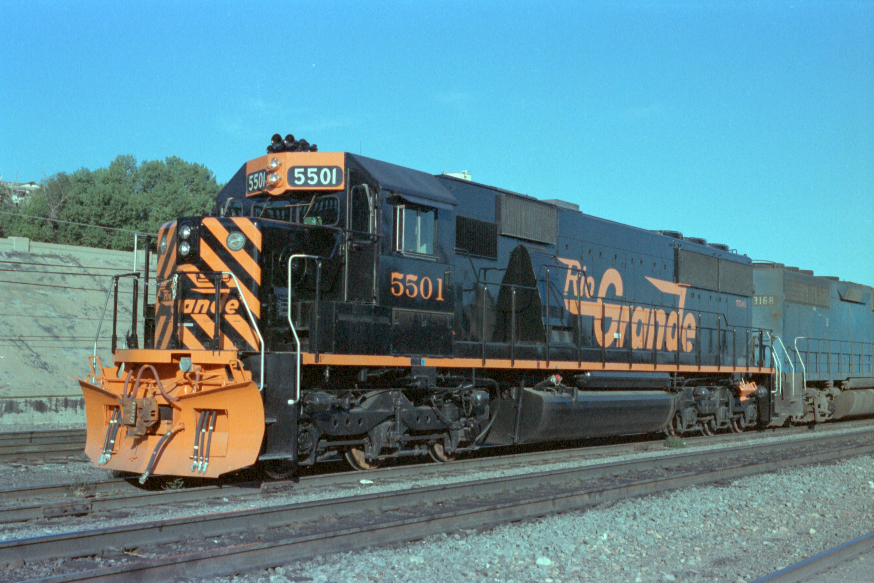 drgw_5501_pueblo_co_1984_000.jpg