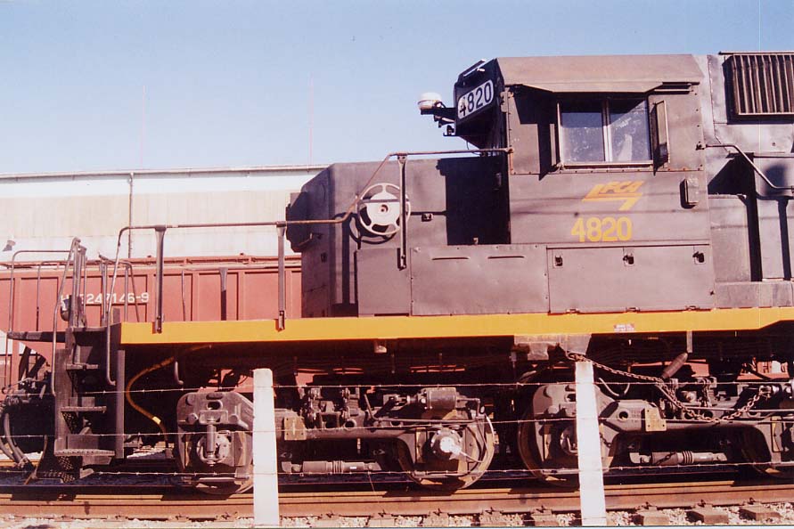 4820_capitao_eduardo_08maio2005.jpg