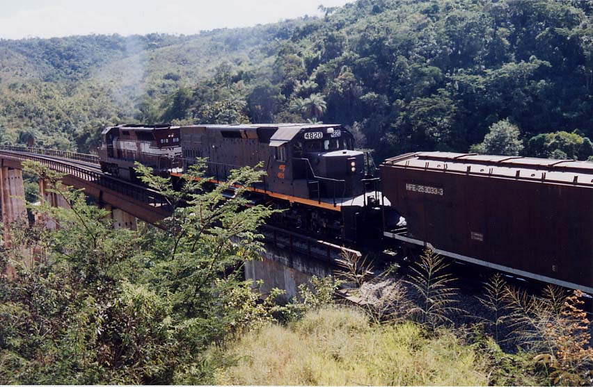 4820_818_viaduto_taiobas_sabara_gutierrez_08maio2005.jpg