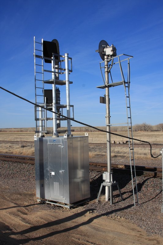 bnsf_signal_bragdon_co_19_apr_2009_002.jpg