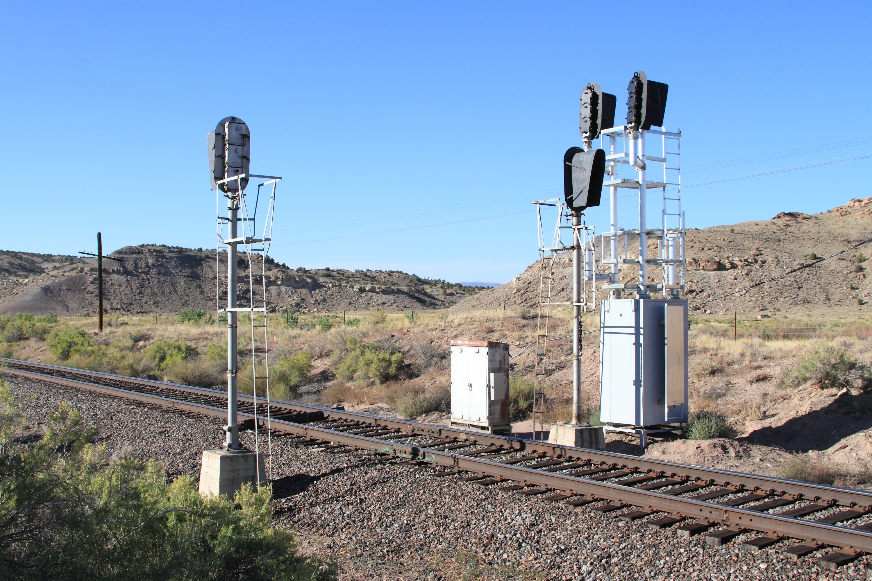 drgw_signals_mp596_ut_19_sep_2010_000.jpg