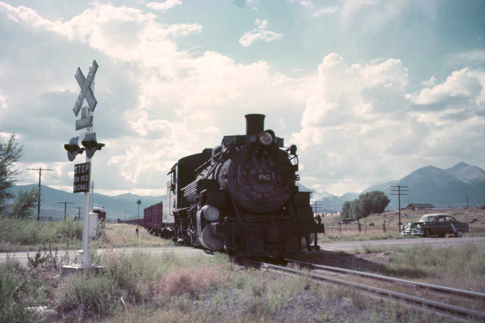 drgw_482_ponchajunction_co_aug_1954_000.jpg