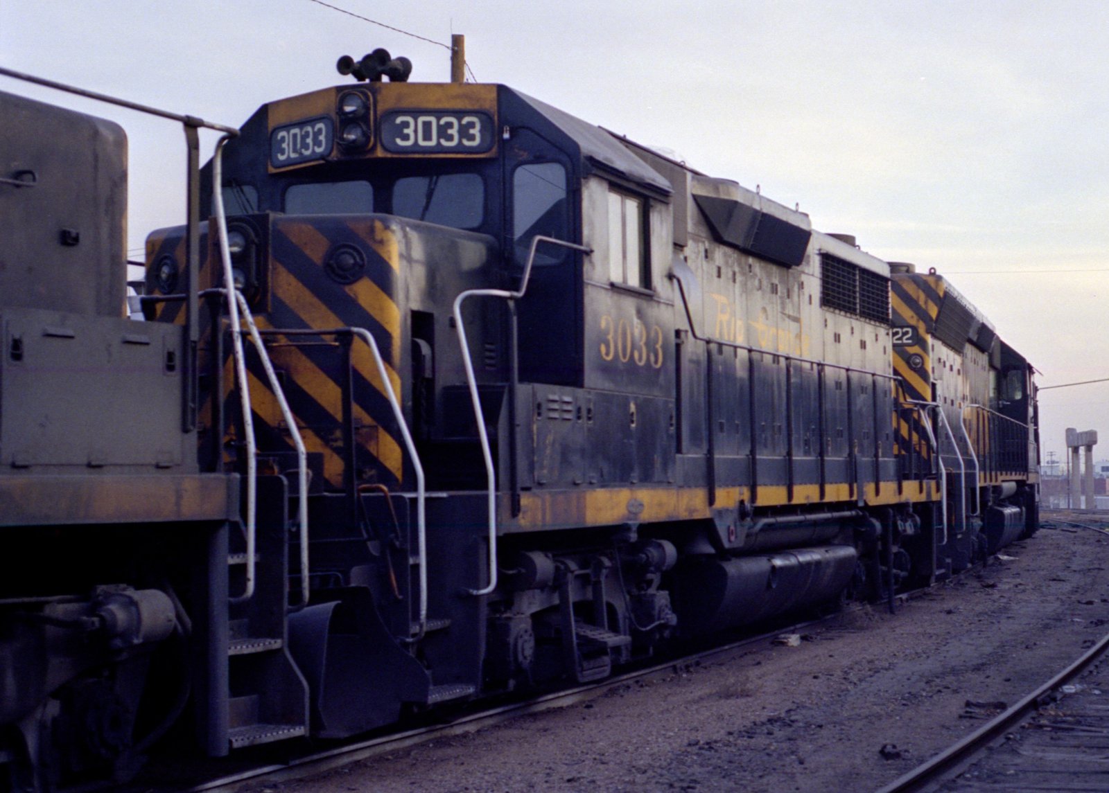 drgw_3033_denver_co_unknown_000.jpg