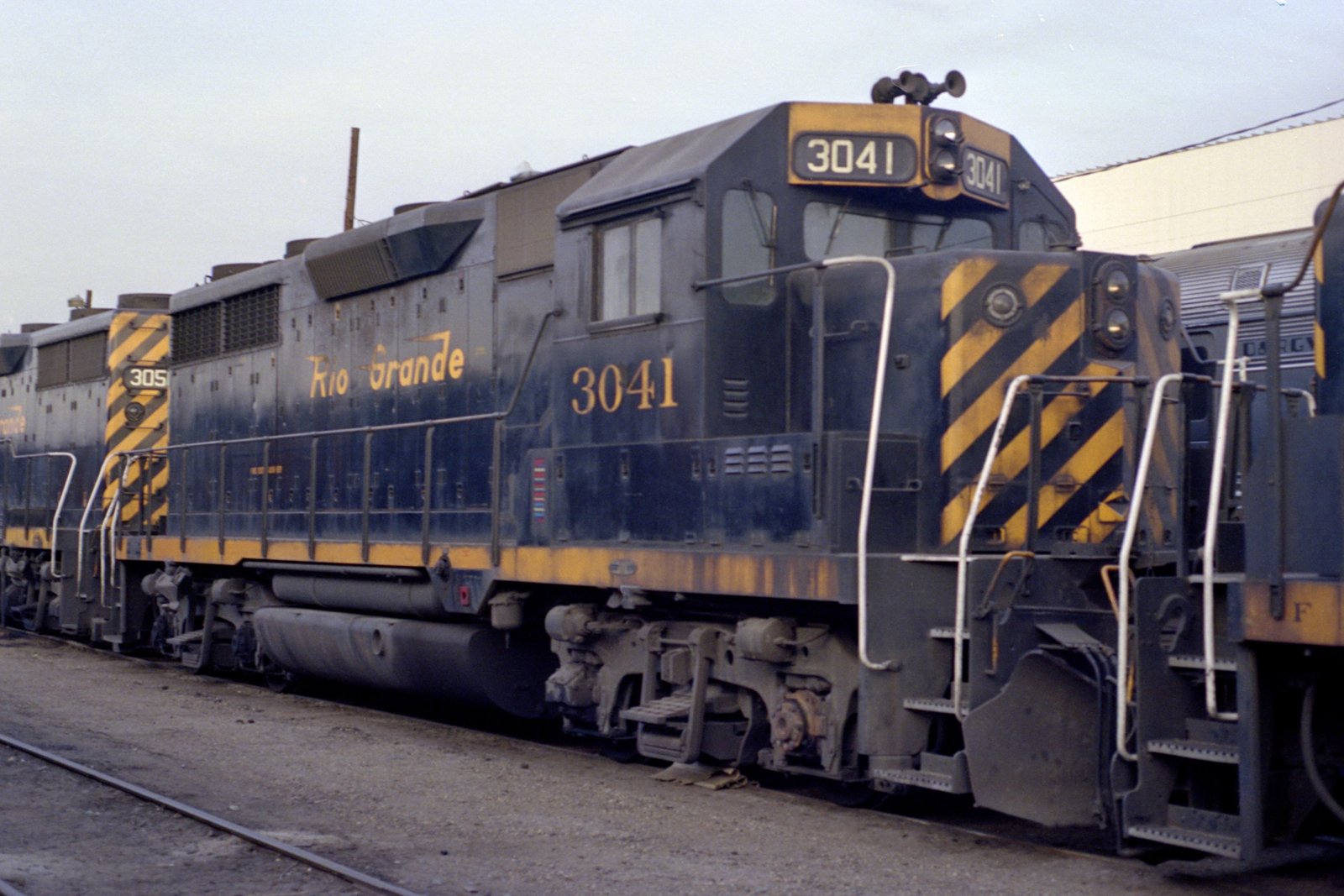 drgw_3041_denver_co_unknown_000.jpg