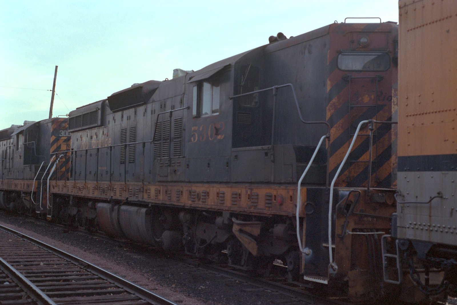 drgw_5302_burnham_co_unknown_000_3000x2000.jpg