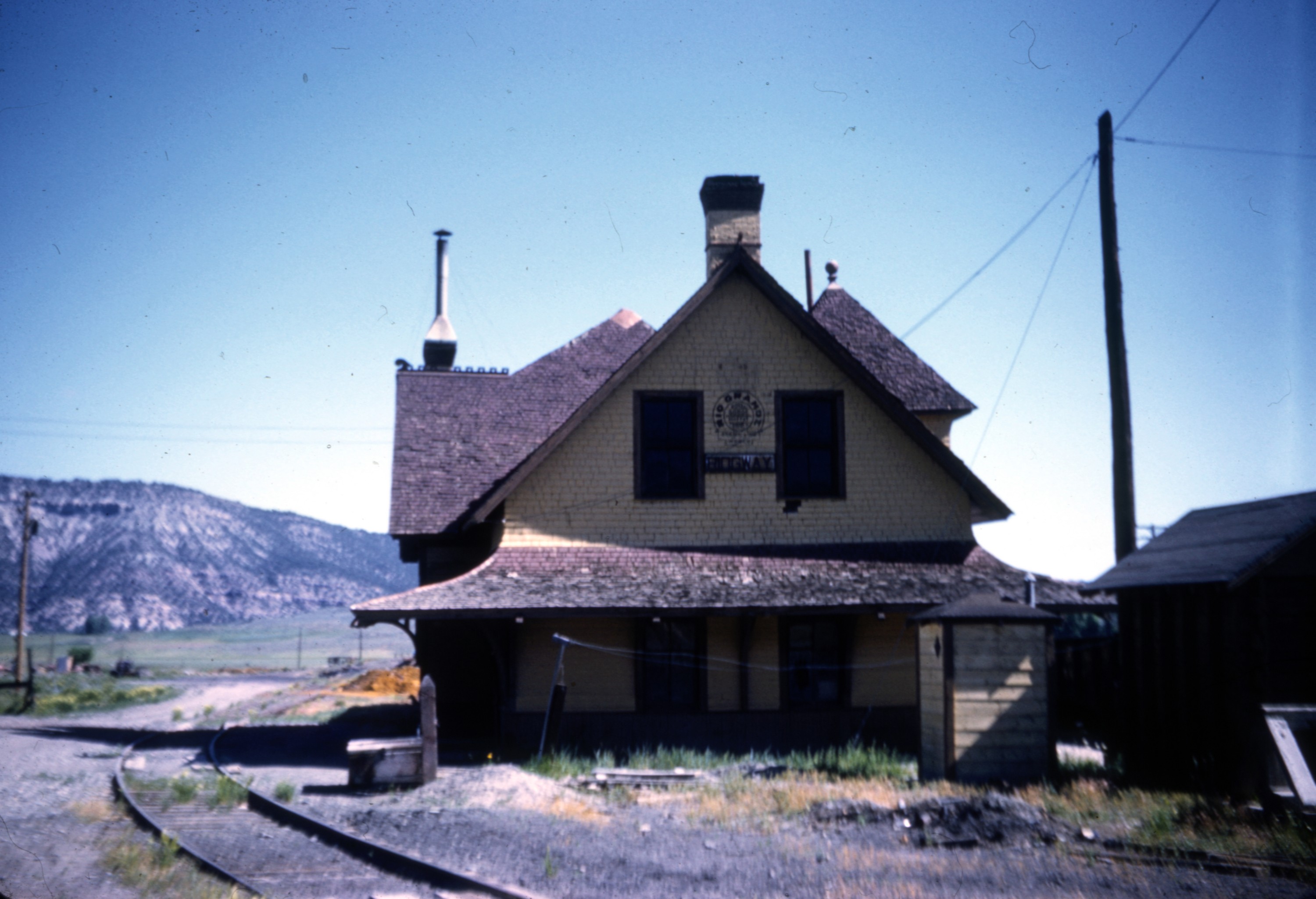 drgw-depot-ridgway_co-_unknown_-000.jpg