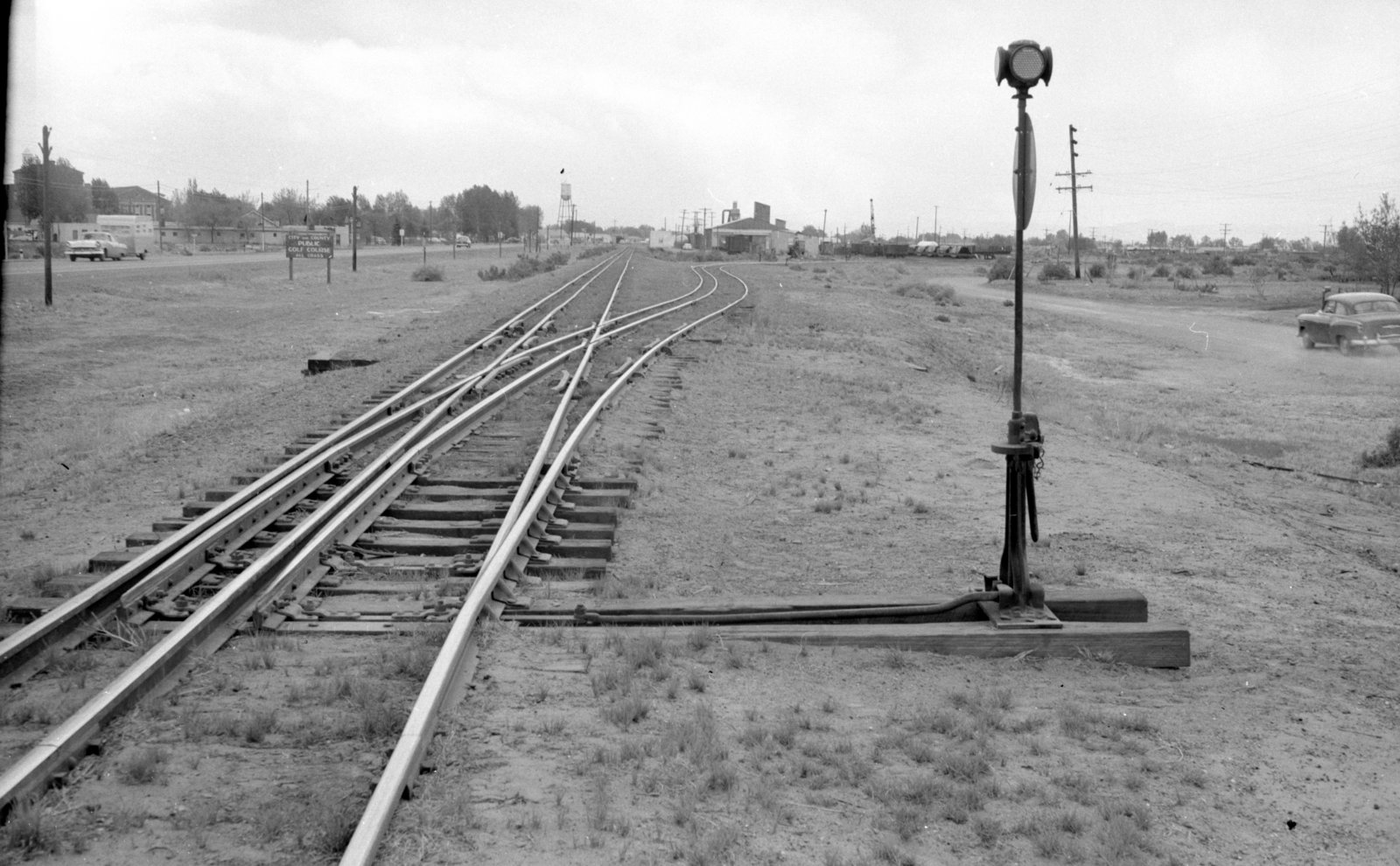 drgw-track-alamosa_co-_unknown_-001.jpg