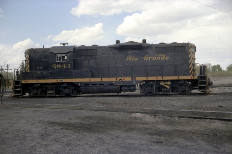 drgw-5943-alamosa_co-_1970s_-000.jpg