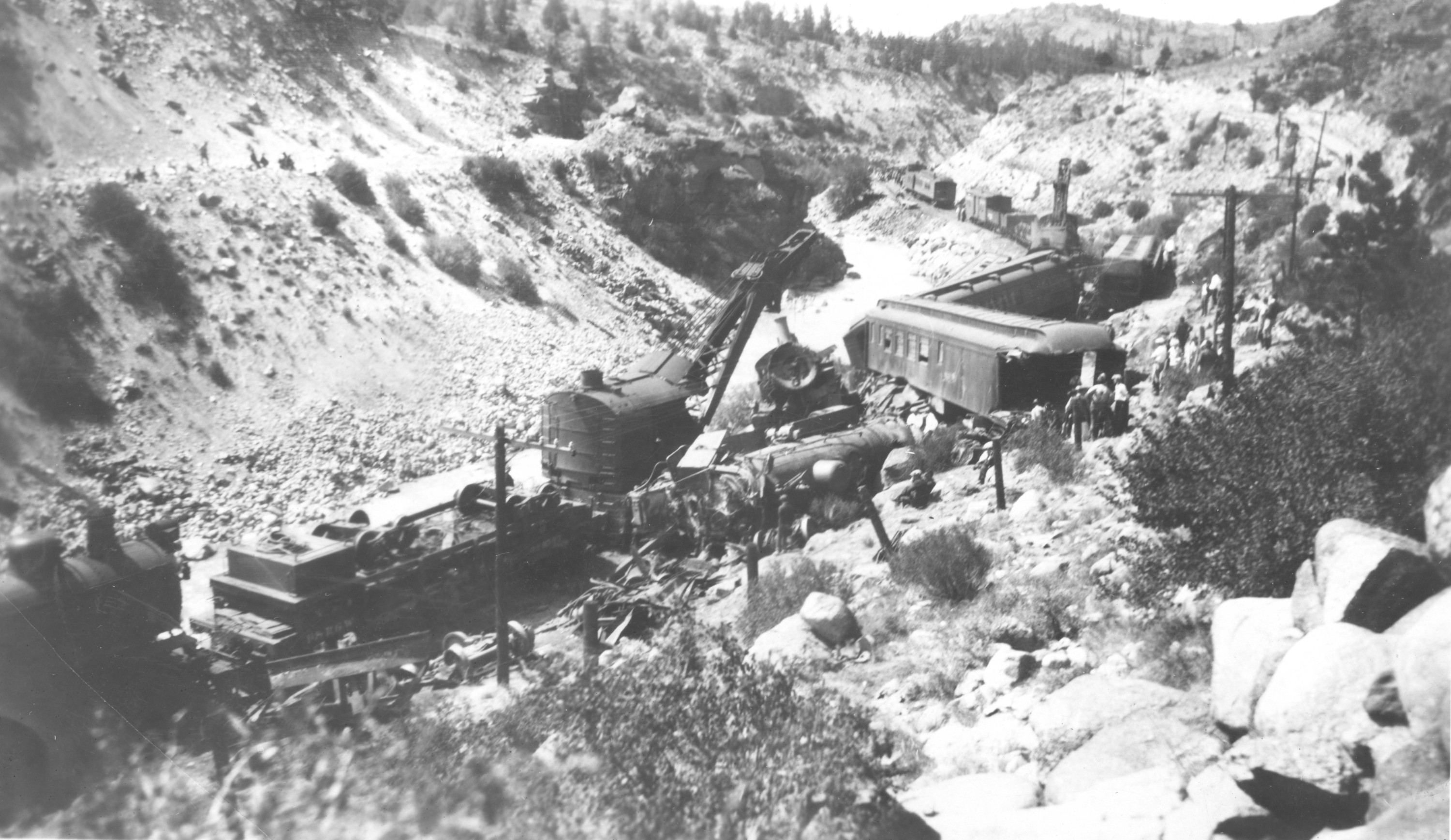 drgw-wreck-granite_co-_aug-1925_-003.jpg