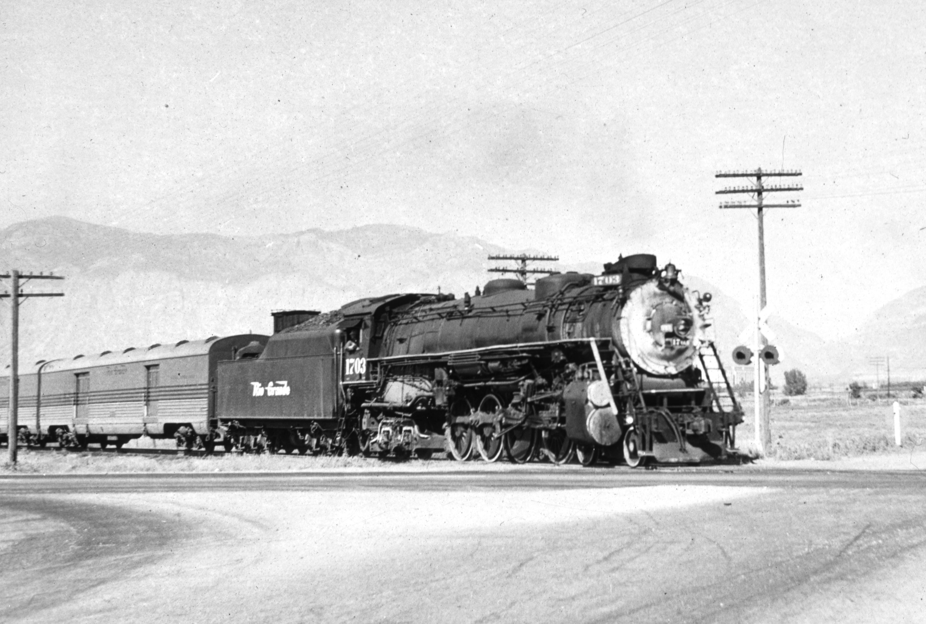 drgw-1703-ogden_ut-_jul-1951_-000.jpg