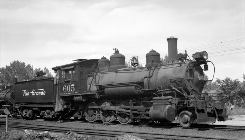 drgw-605-montrose_co-_sep-1950_-000.jpg