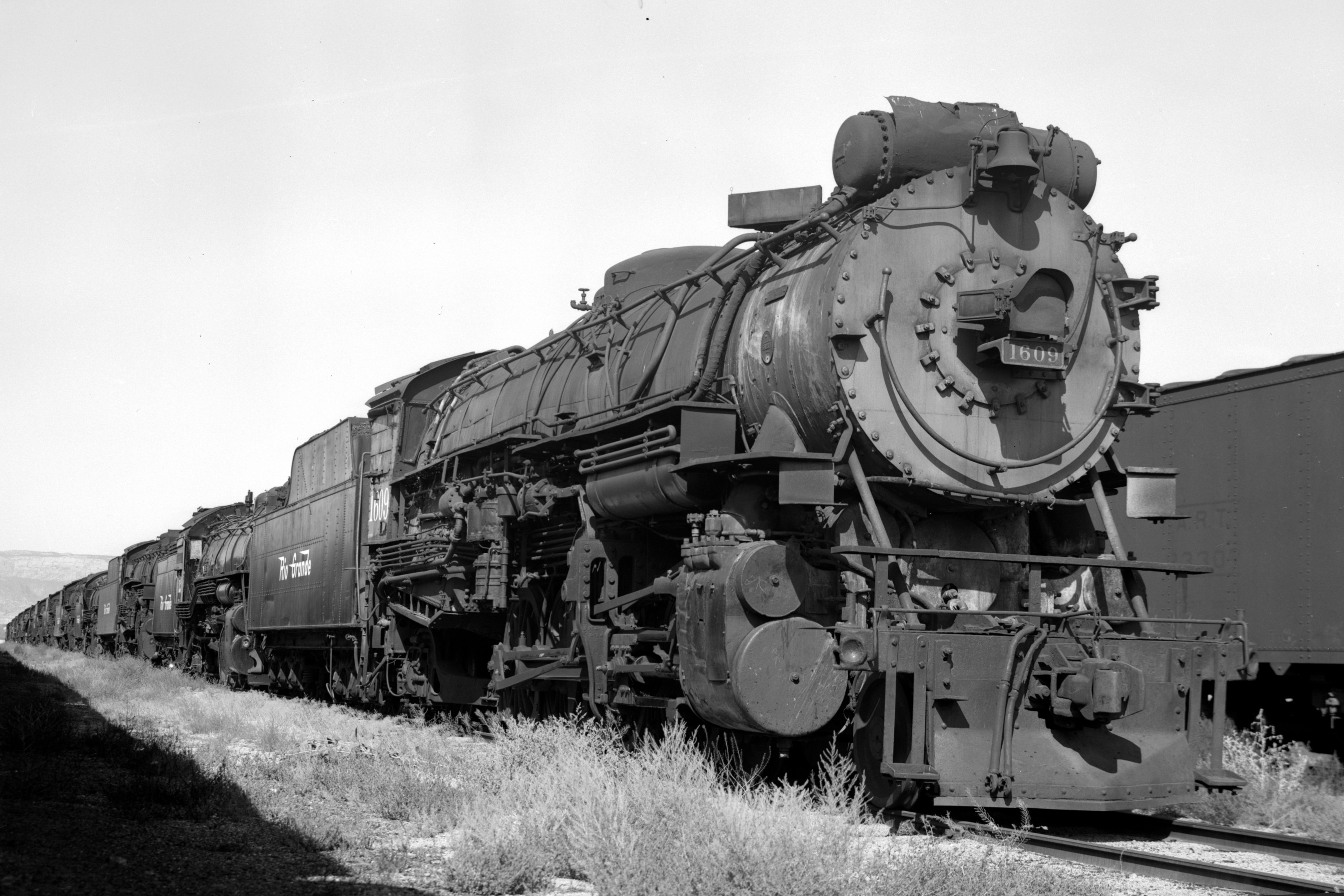 drgw-1609-grandjunction_co-_6-aug-1947_-000.jpg